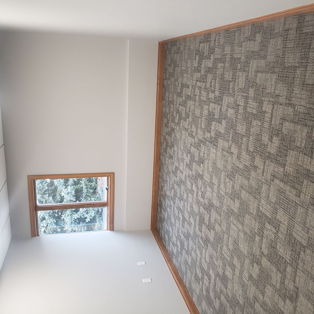 119 N McCarthy Suite T